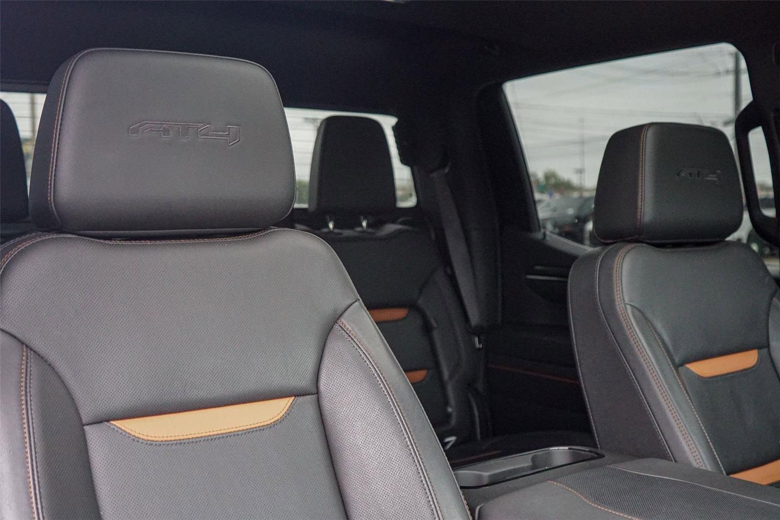Used 2023 GMC Sierra 1500 AT4 w/ AT4 Premium Package AWD/4WD image 29