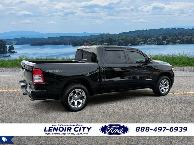 Used 2022 RAM 1500 Big Horn AWD/4WD image 3