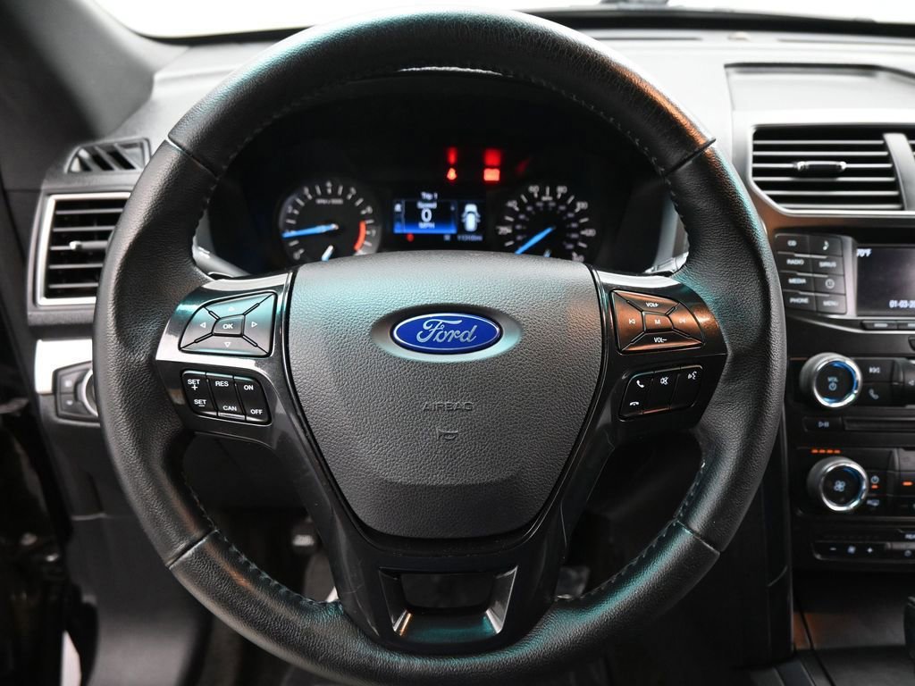 Certified 2017 Ford Explorer XLT image 39