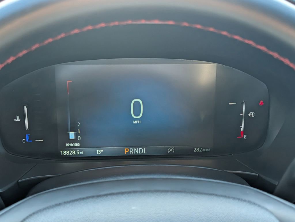 Certified 2025 Ford Escape ST-Line image 19