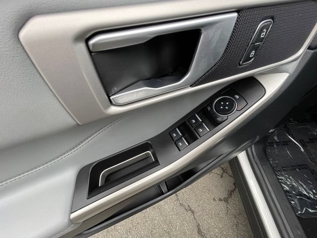 Certified 2023 Ford Explorer XLT w/ Equipment Group 202A AWD/4WD image 11