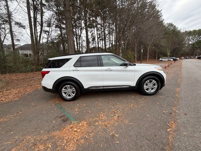 Certified 2023 Ford Explorer XLT w/ Equipment Group 202A image 6