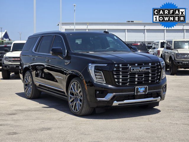 Used 2025 GMC Yukon Denali Ultimate AWD/4WD image 3