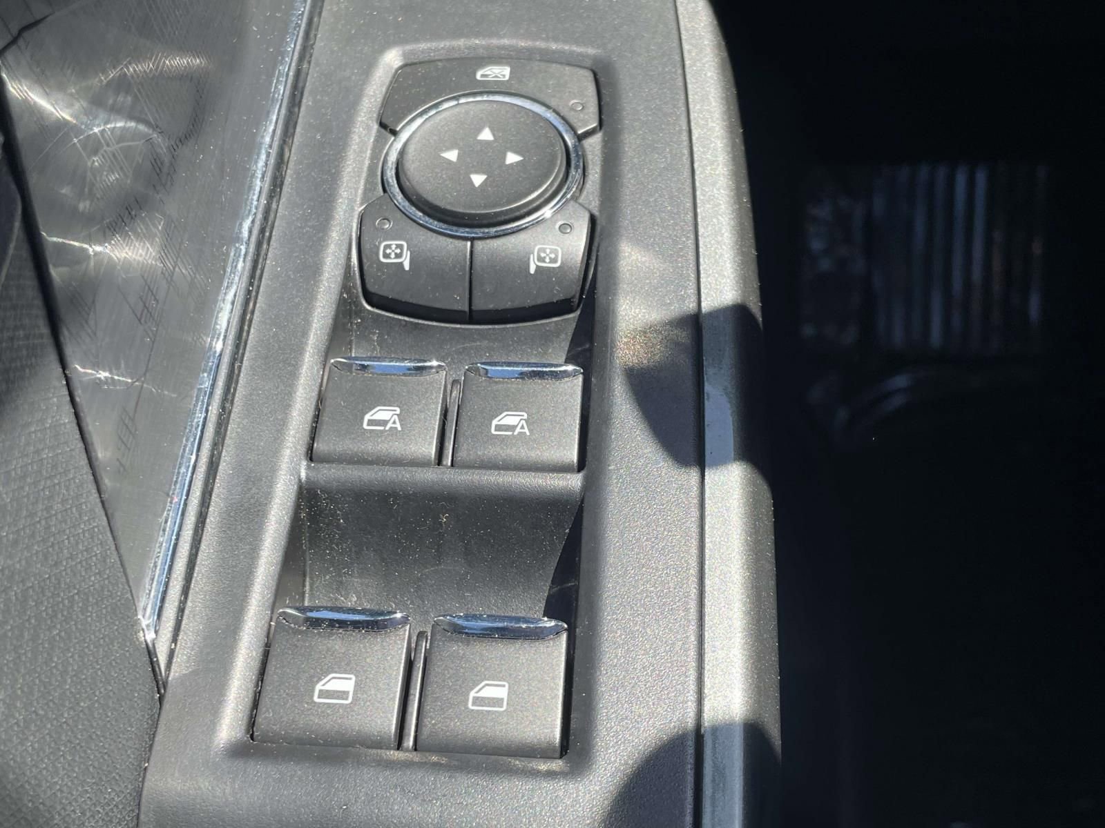 Certified 2022 Ford F150 XLT w/ Equipment Group 302A High image 28