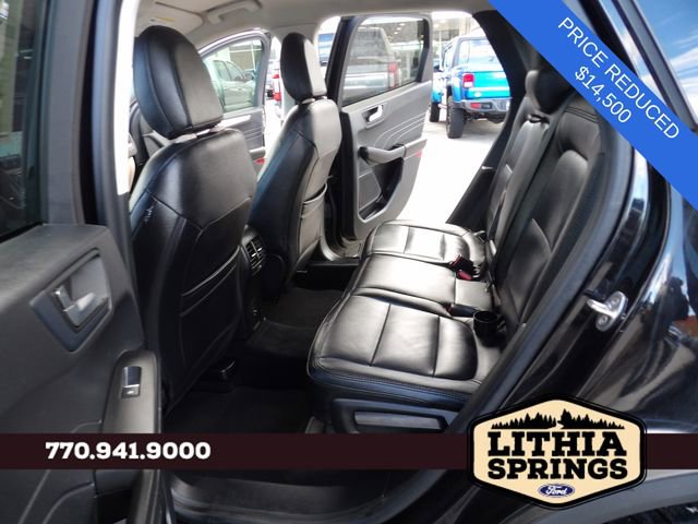 Certified 2021 Ford Escape SE w/ SE Sport Appearance Package image 30