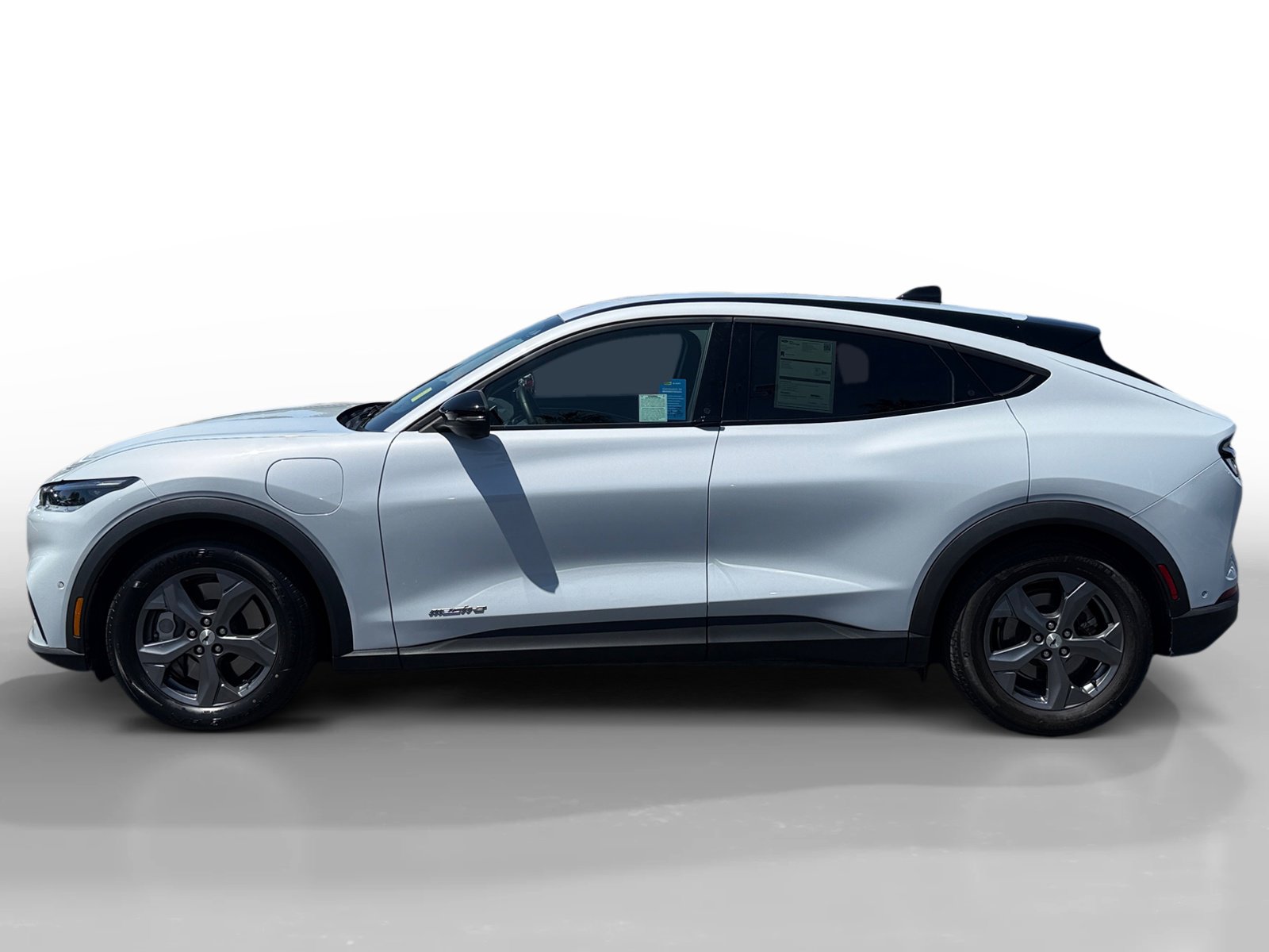 Certified 2023 Ford Mustang Mach-E Select RWD image 2
