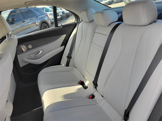 Used 2022 Mercedes-Benz E 350 Sedan image 8