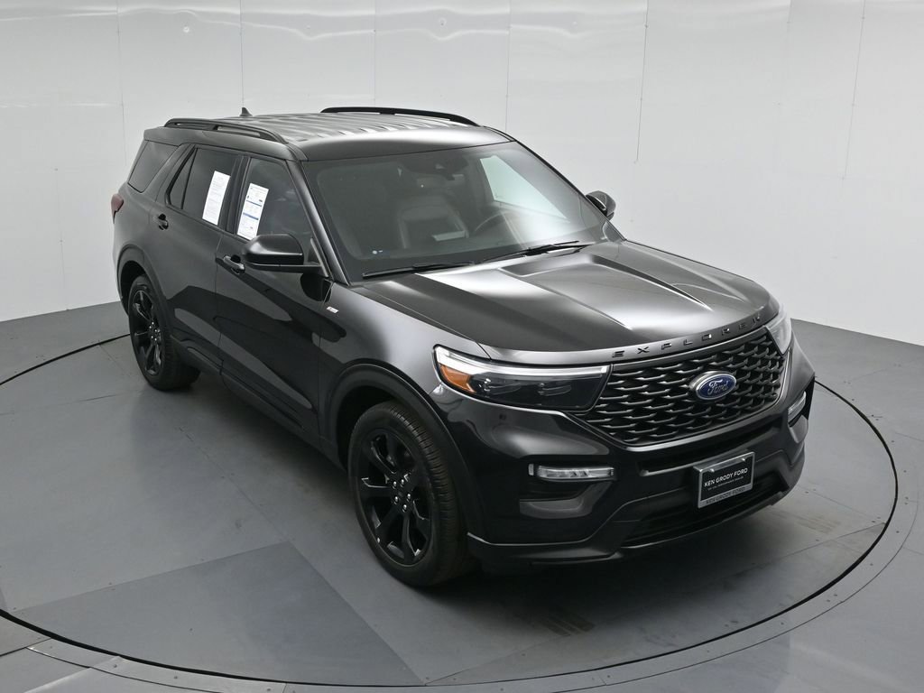 Certified 2022 Ford Explorer ST-Line w/ Class IV Trailer Tow Package image 41