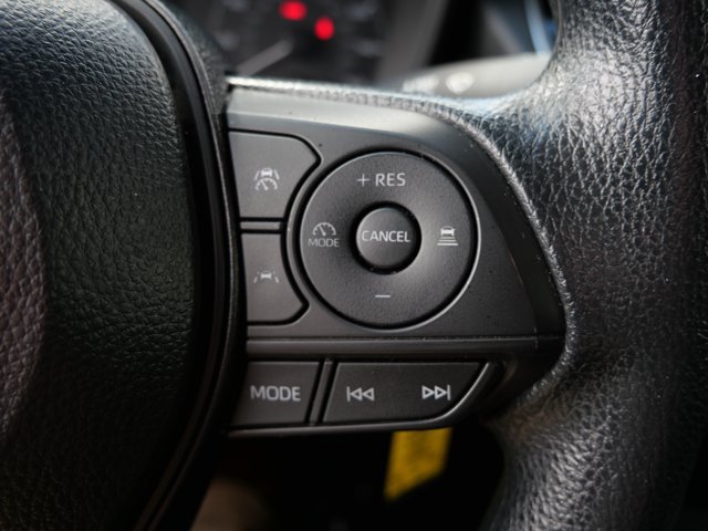 Used 2025 Toyota Corolla LE FWD image 20