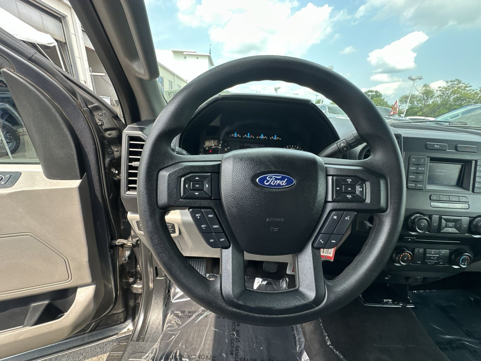 Certified 2017 Ford F150 XL w/ Equipment Group 101A Mid RWD image 24