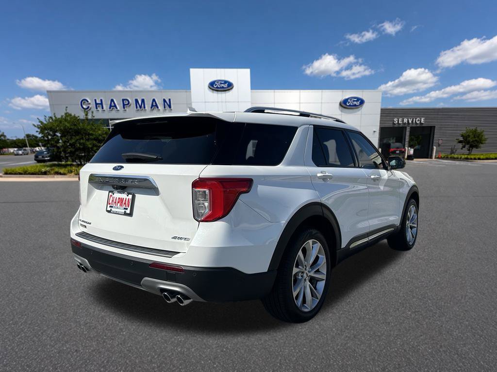 Certified 2022 Ford Explorer Platinum w/ Equipment Group 601A AWD/4WD image 5
