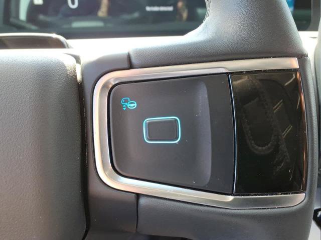 Certified 2025 Ford Expedition Active AWD/4WD image 34