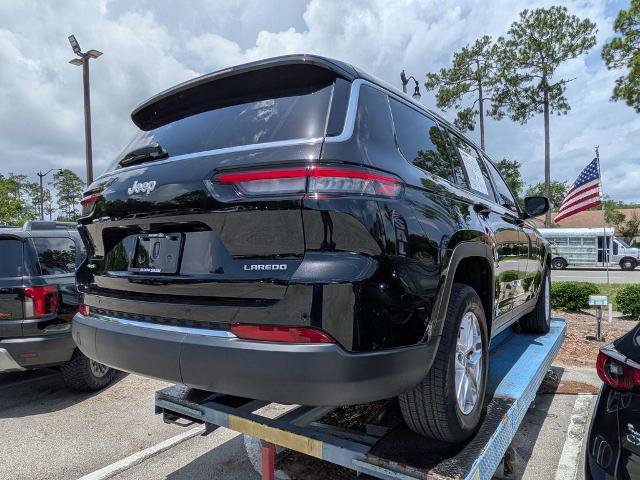 Used 2025 Jeep Grand Cherokee L Laredo AWD/4WD image 3