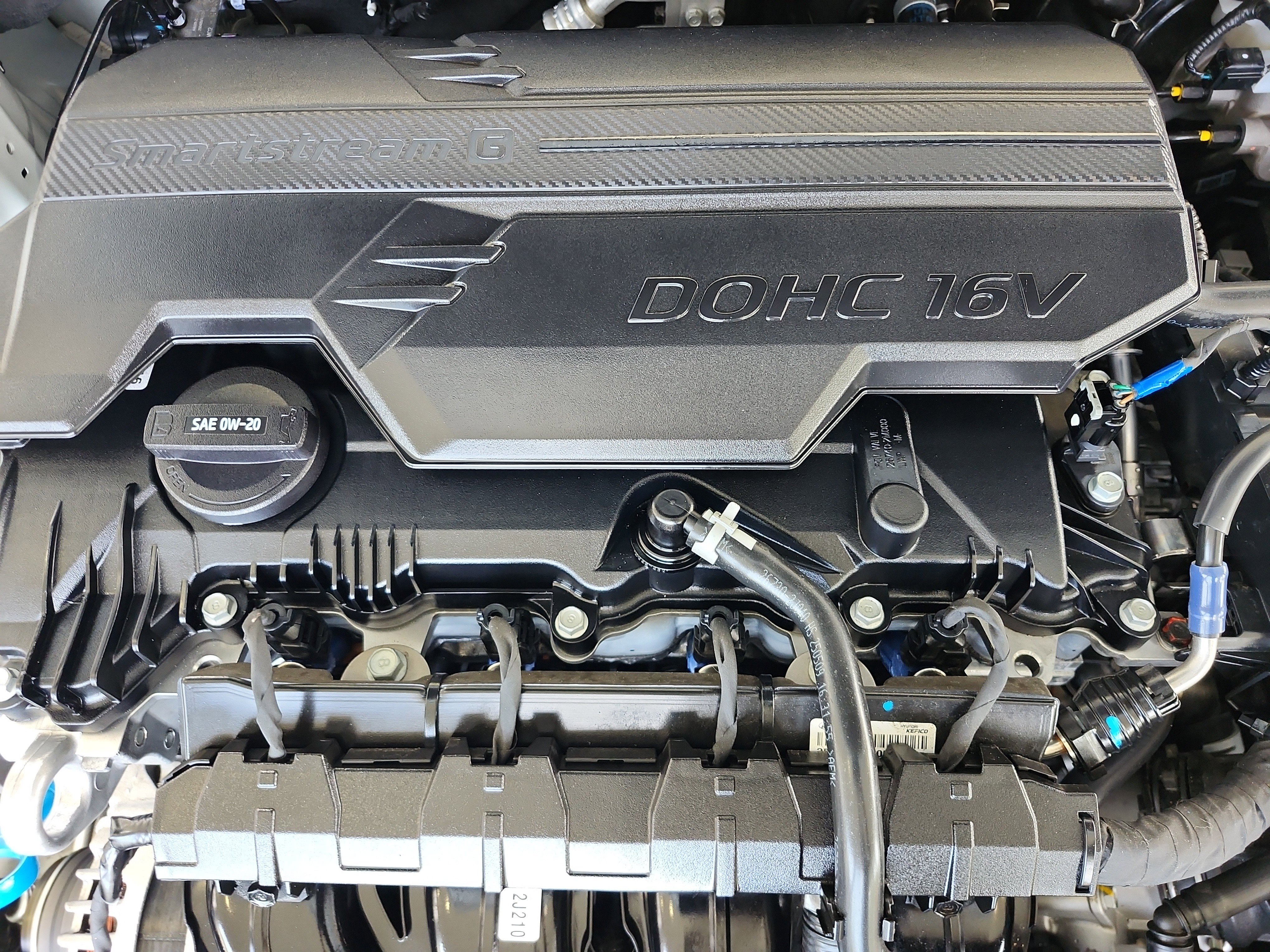 Used 2025 Hyundai Elantra SE FWD image 22