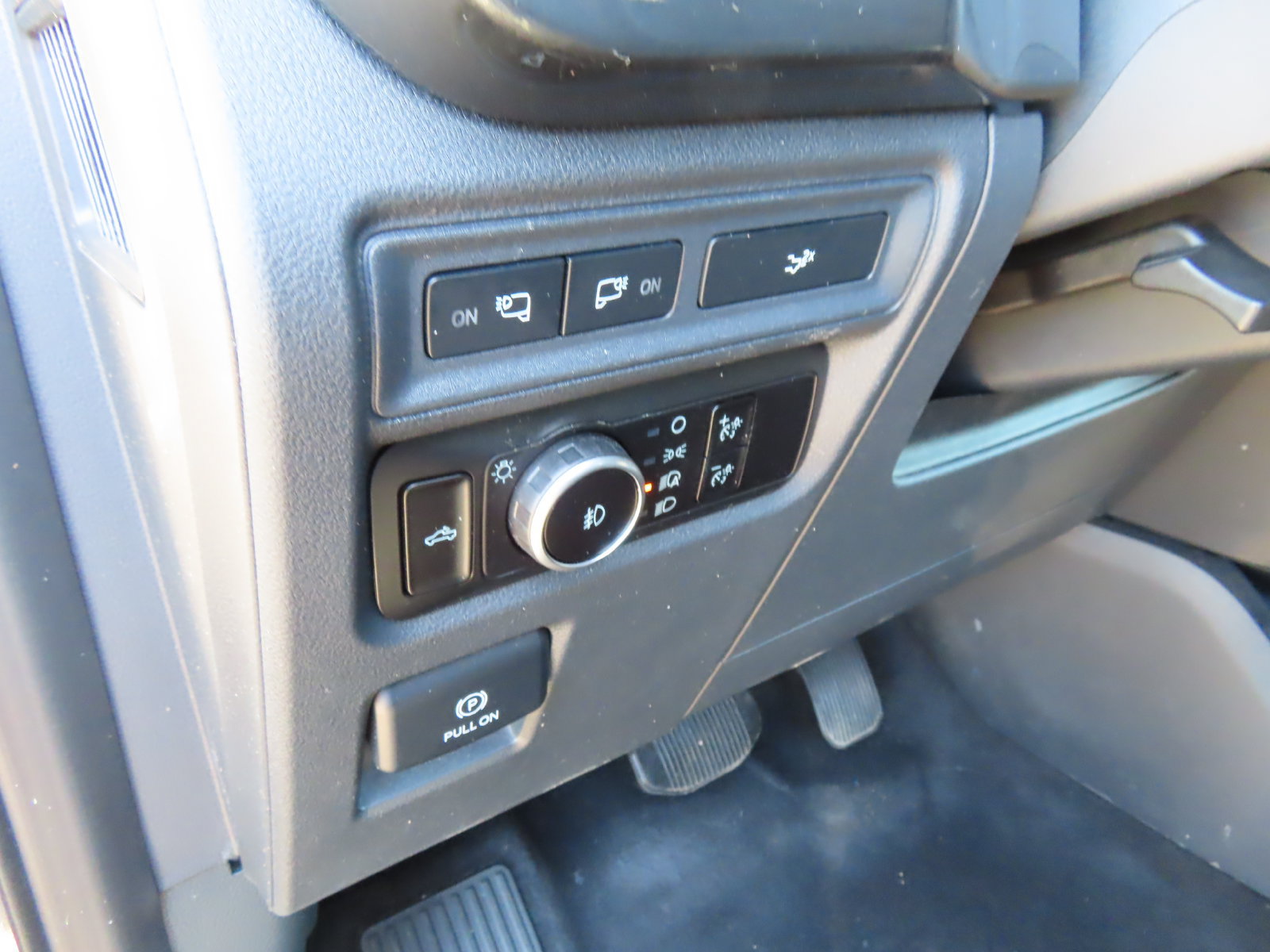 Certified 2023 Ford F150 XLT w/ Equipment Group 302A High AWD/4WD image 17