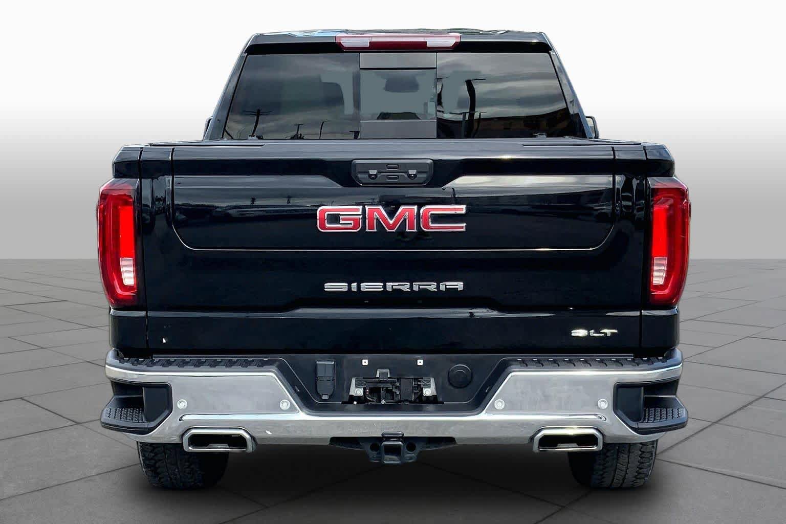 Used 2024 GMC Sierra 1500 SLT AWD/4WD image 5