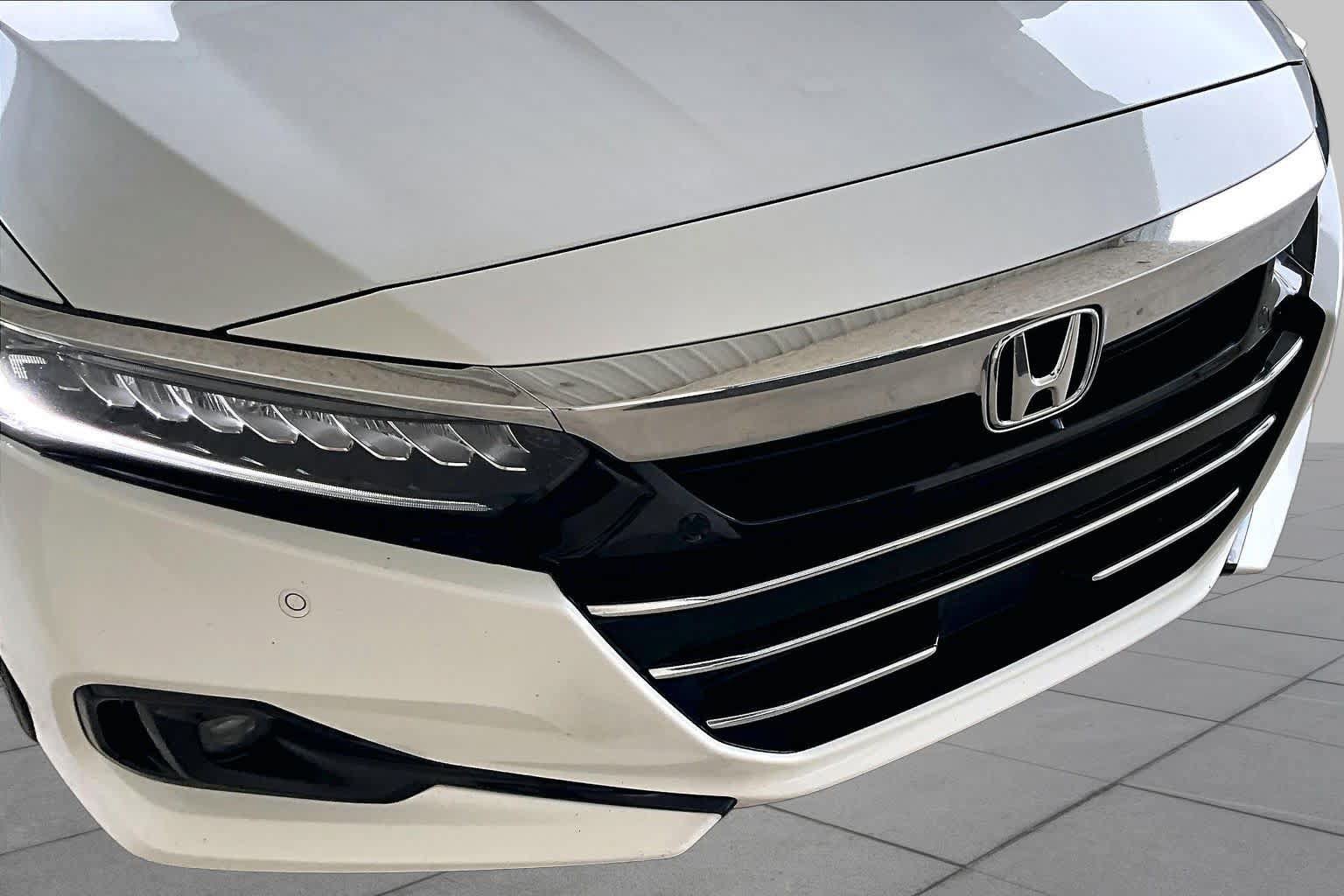 Used 2021 Honda Accord Touring image 30