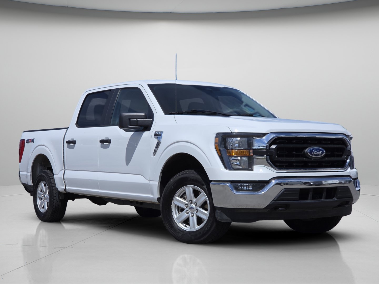 Certified 2023 Ford F150 XLT AWD/4WD image 2