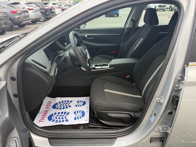 Used 2023 Hyundai Sonata SE FWD image 11