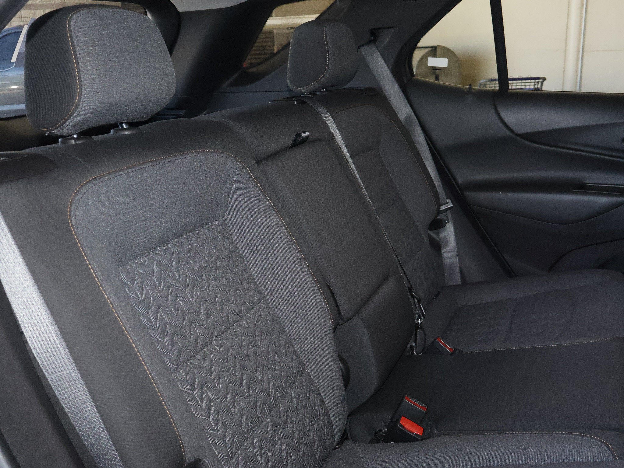 Used 2024 Chevrolet Equinox LT AWD/4WD image 44