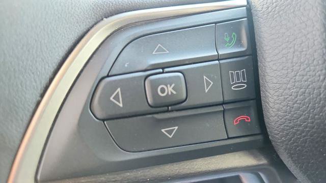 Used 2025 Jeep Grand Cherokee Limited image 24