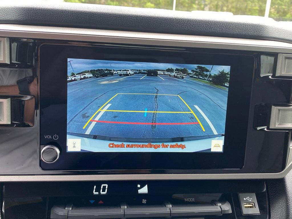 Used 2025 Toyota Tundra SR5 AWD/4WD image 16