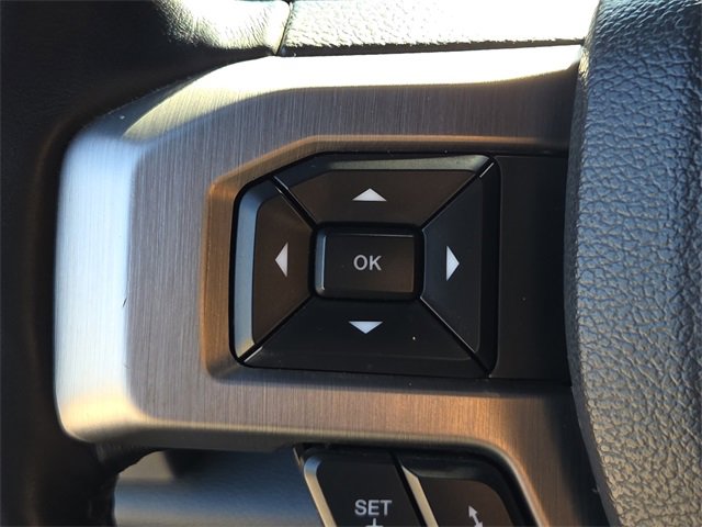 Certified 2022 Ford F450 Platinum w/ FX4 Off-Road Package image 27