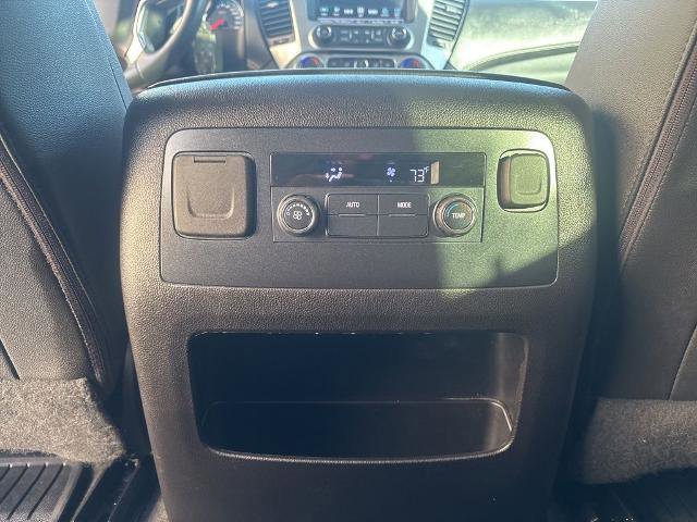 Used 2018 Chevrolet Tahoe LT w/ RST Edition image 28