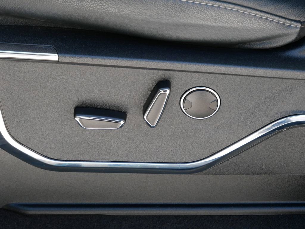 Certified 2023 Ford F150 Lariat w/ Equipment Group 502A High image 15