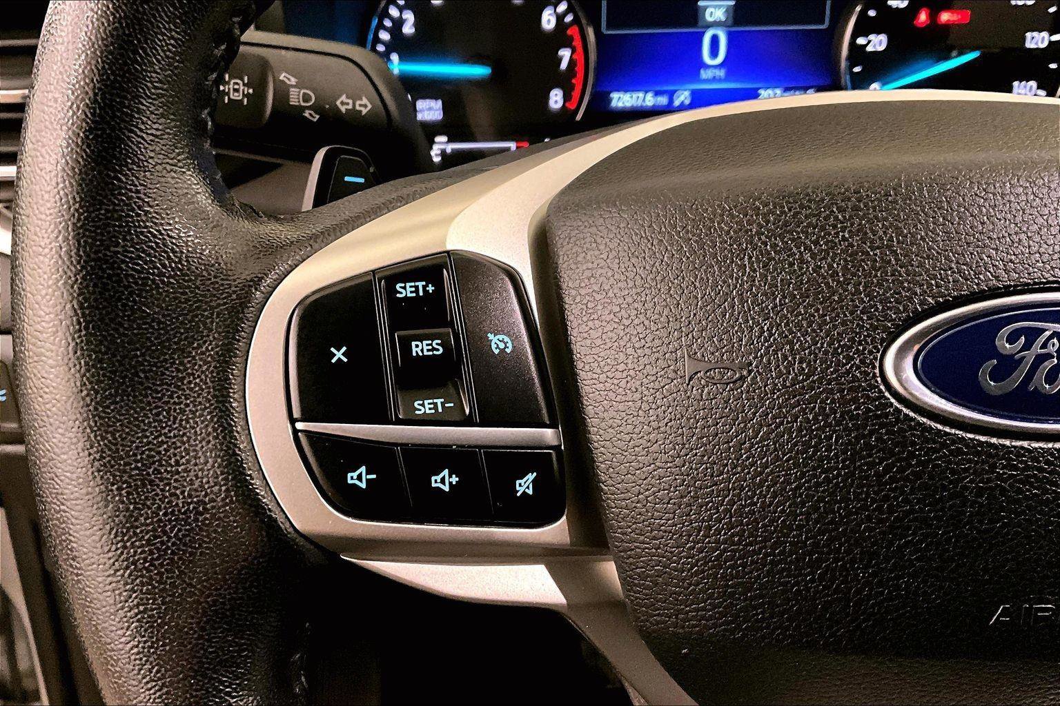 Certified 2021 Ford Explorer XLT w/ Equipment Group 202A image 17