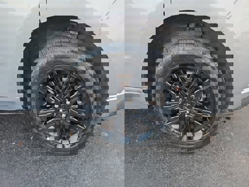 Certified 2022 Ford Edge ST-Line image 21