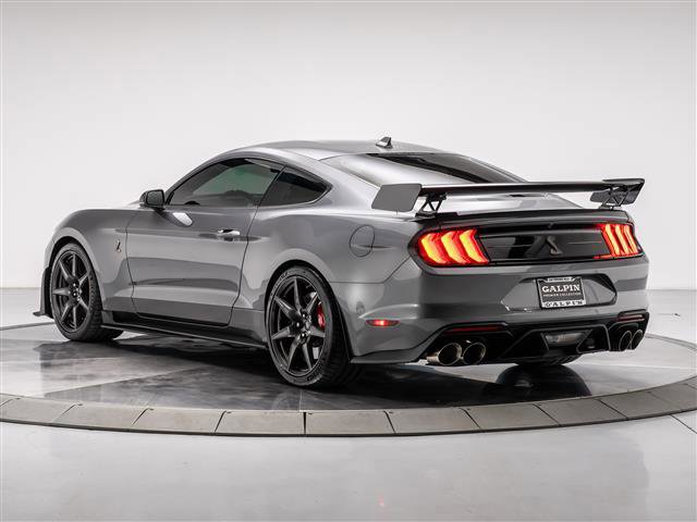 Certified 2021 Ford Mustang Shelby GT500 w/ Carbon Fiber Track Pack image 5