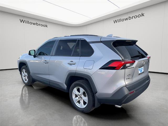Used 2021 Toyota RAV4 XLE image 3