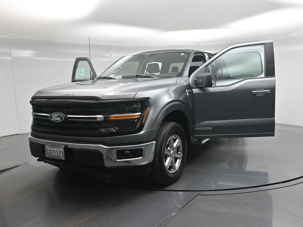 Certified 2025 Ford F150 XLT w/ Equipment Group 301A Standard image 32