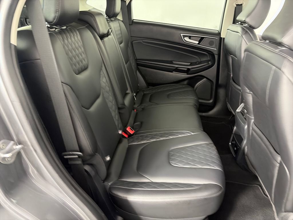 Certified 2024 Ford Edge Titanium AWD/4WD image 29