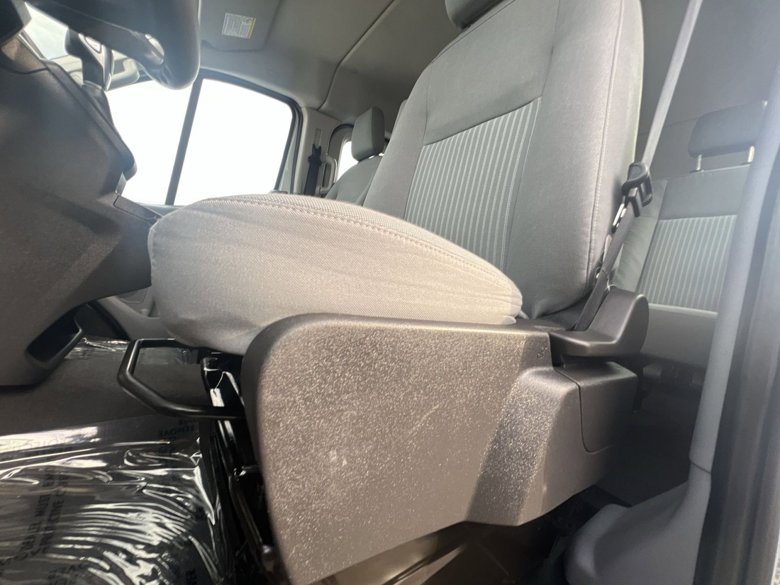 Certified 2019 Ford Transit 350 XLT image 14