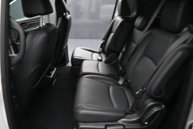 Used 2025 Honda Odyssey Sport-L image 25