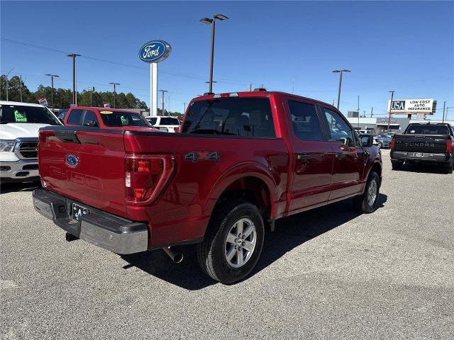 Certified 2022 Ford F150 XLT w/ Bed Utility Package AWD/4WD image 4