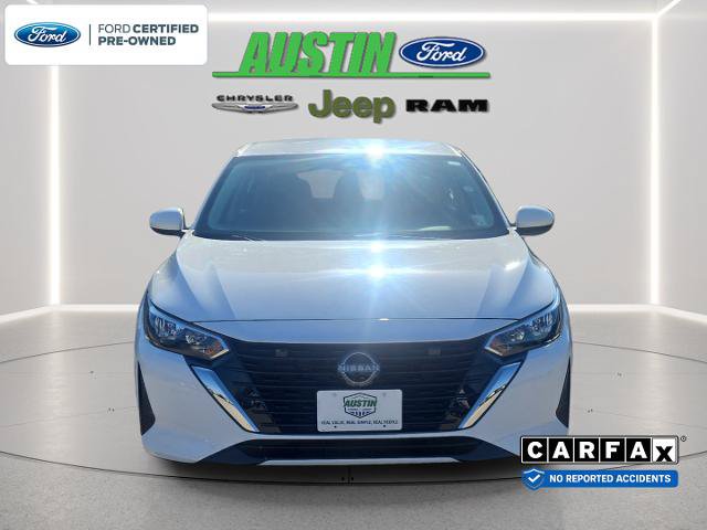 Used 2025 Nissan Sentra SV w/ All-Weather Package FWD image 9