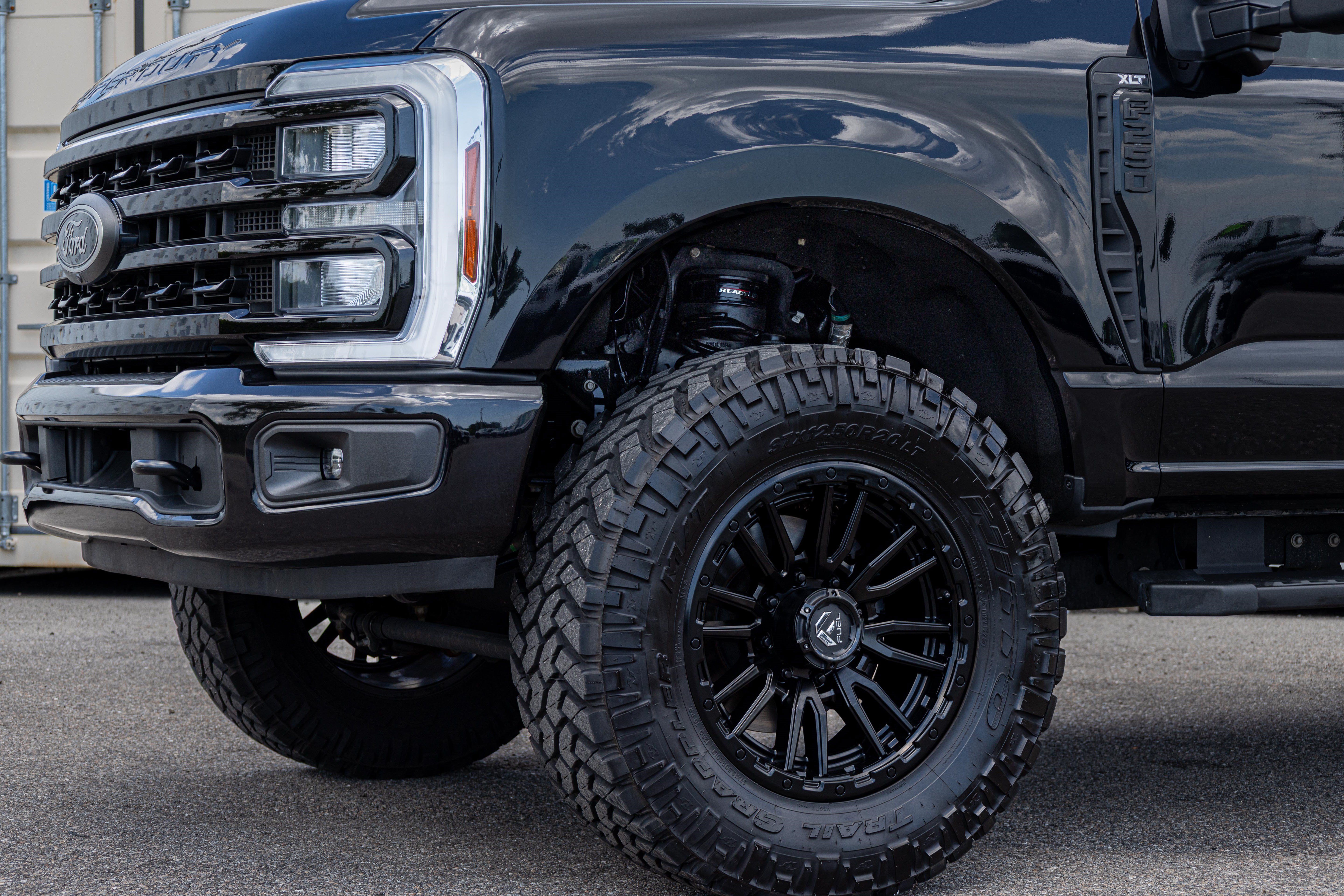 Certified 2024 Ford F250 XLT w/ Black Appearance Package AWD/4WD image 21