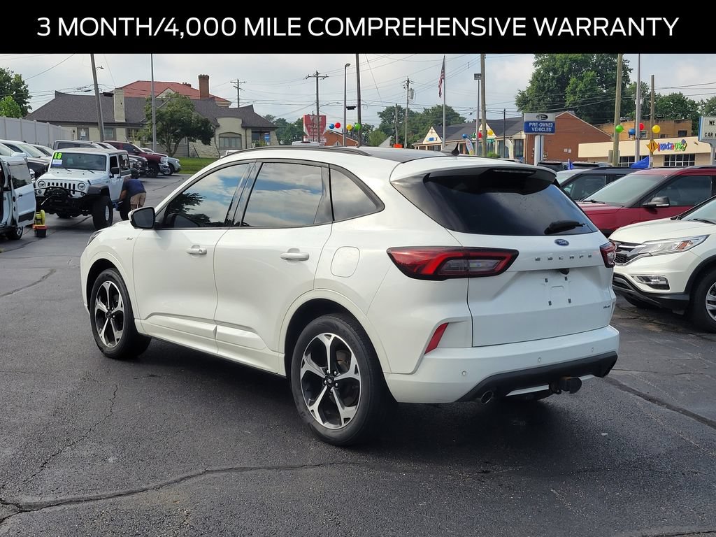 Certified 2023 Ford Escape ST-Line Select w/ Tech Pack #2 AWD/4WD image 3