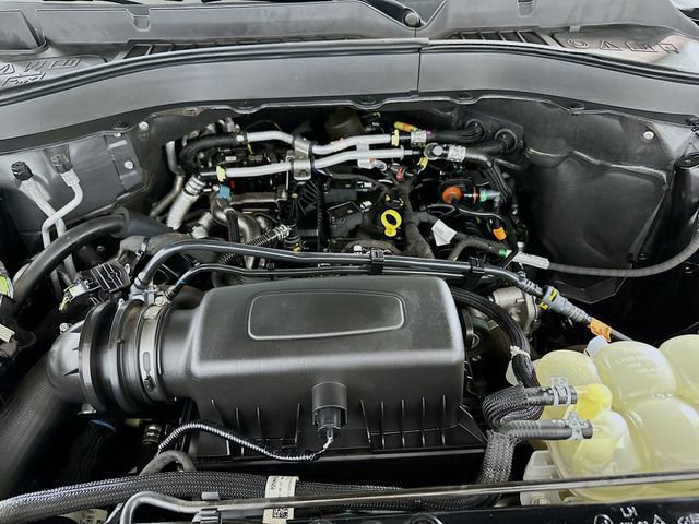 Certified 2021 Ford Explorer XLT w/ Equipment Group 202A image 26