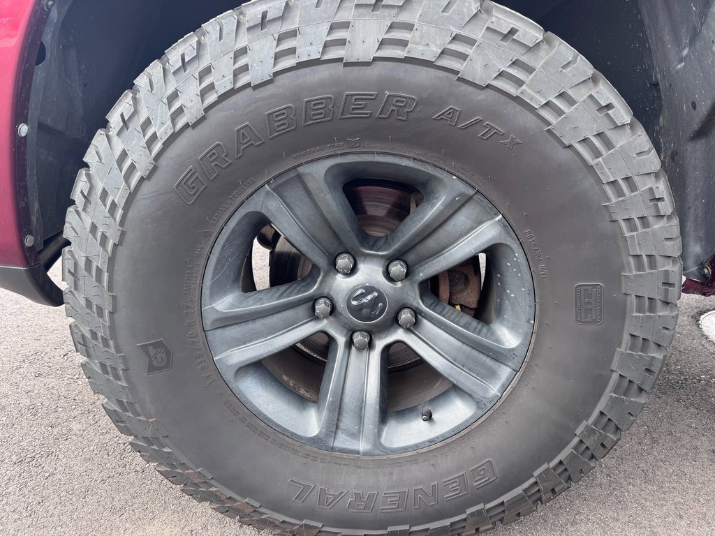 Used 2017 RAM 1500 Sport image 11