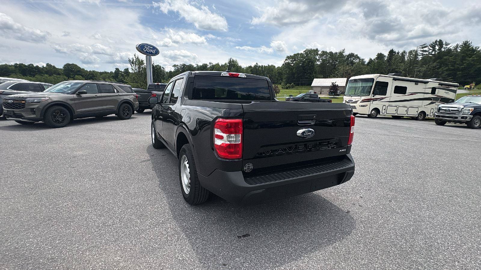 Certified 2024 Ford Maverick XL w/ Equipment Group 100A Standard AWD/4WD image 6