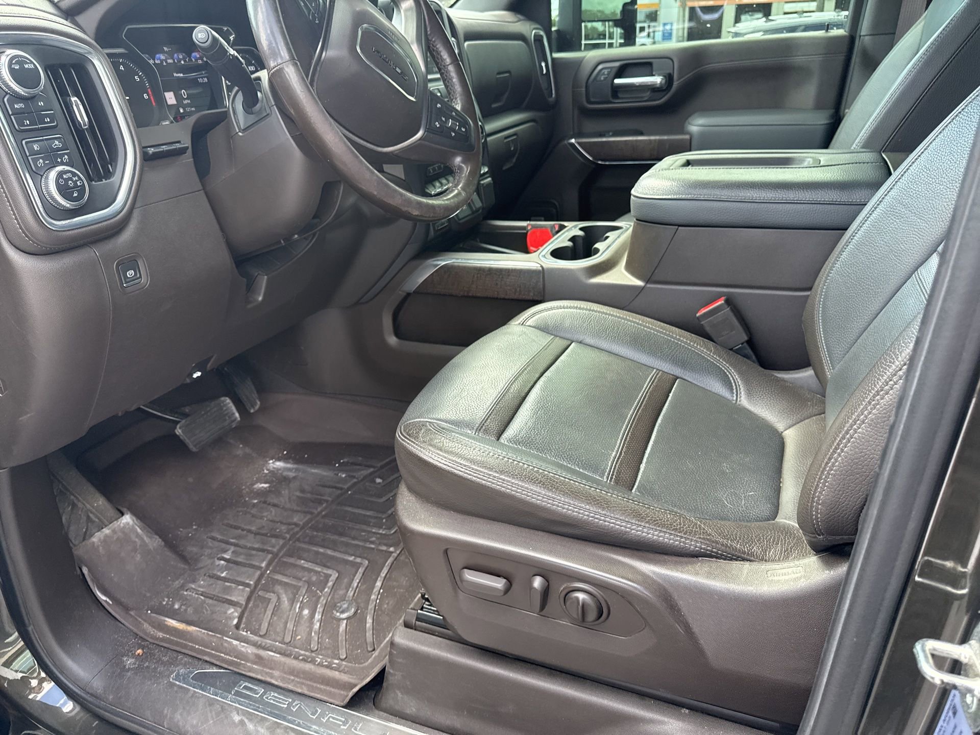 Used 2022 GMC Sierra 2500 Denali w/ Denali Ultimate Package AWD/4WD image 19