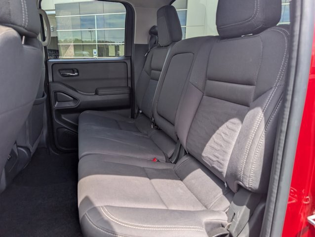 Used 2024 Nissan Frontier SV AWD/4WD image 30