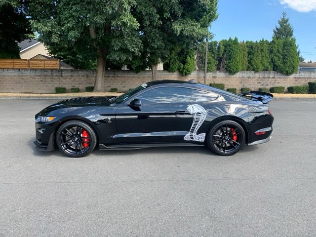 Certified 2021 Ford Mustang Shelby GT500 w/ Technology Package RWD image 2