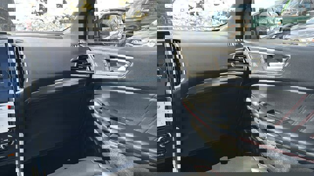 Certified 2024 Ford Edge ST-Line image 17