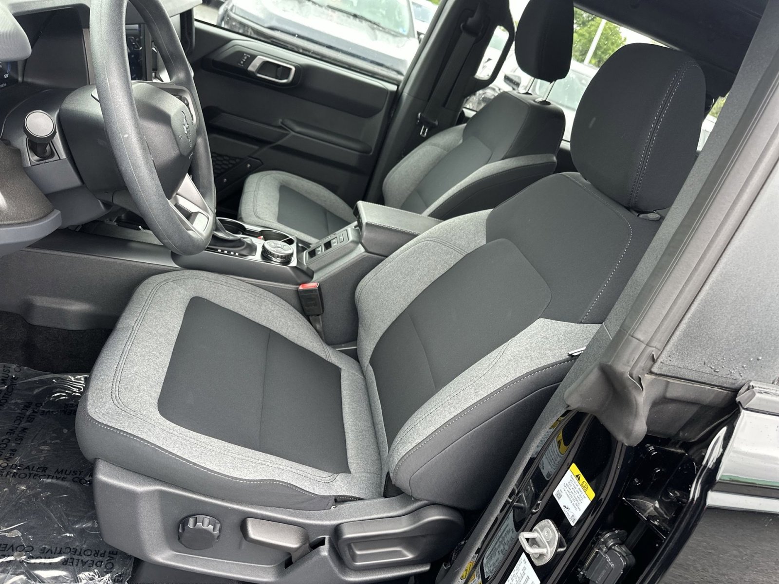 Certified 2025 Ford Bronco 4-Door AWD/4WD image 21