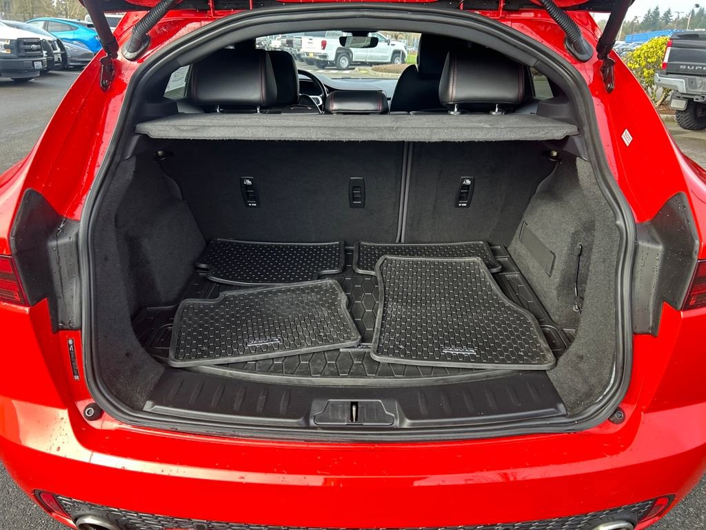 Used 2020 Jaguar E-PACE Checkered Flag image 32